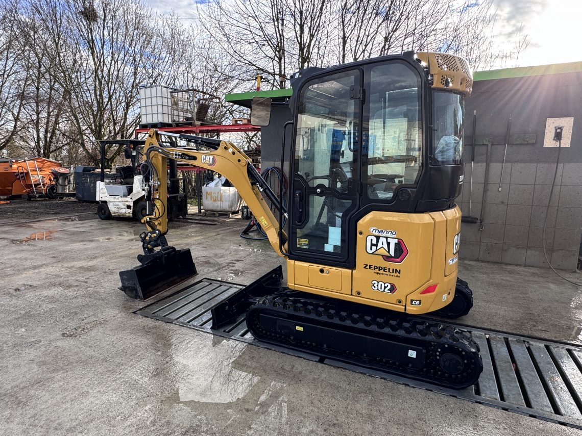 CAT 302 CR