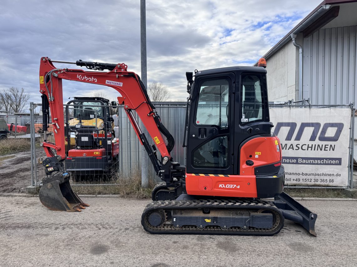 Kubota KX 037-4