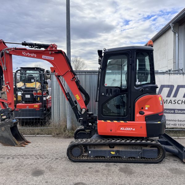 Kubota KX 037-4